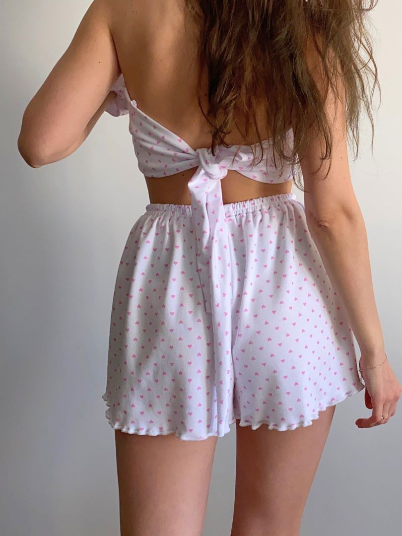 Bawełniany komplet z wiązanym topem – serduszka